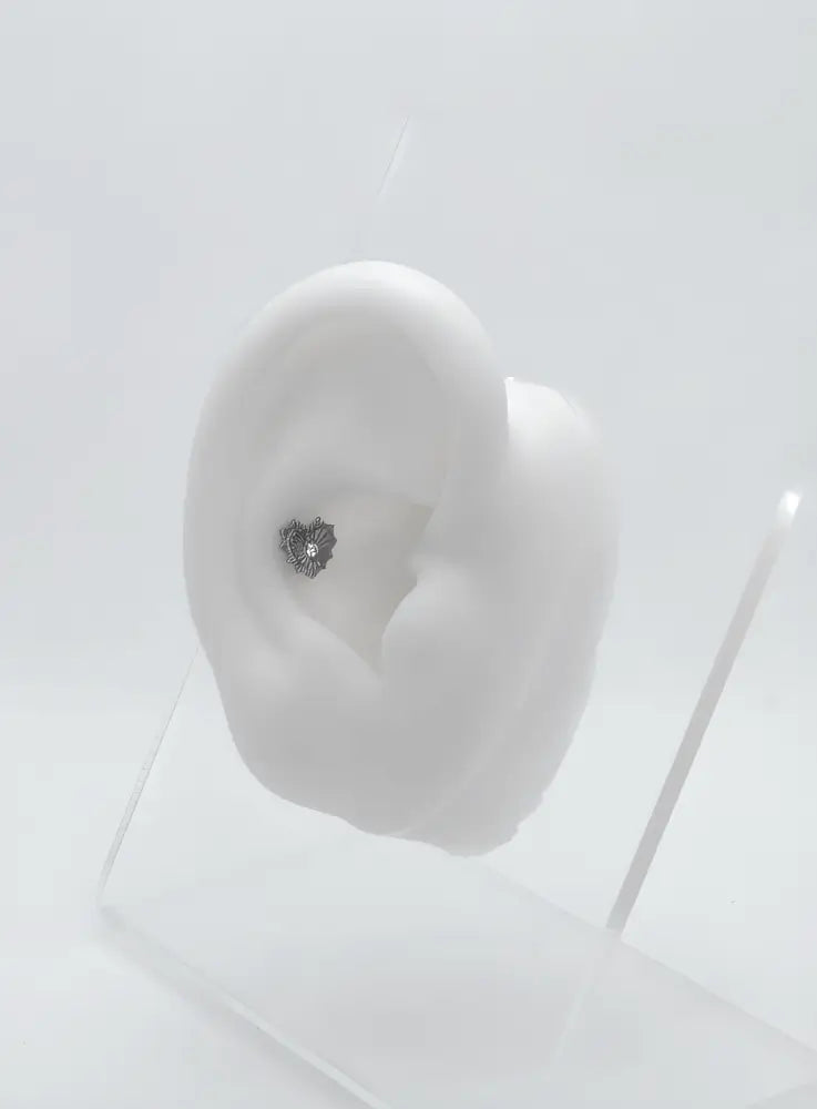 piercing conch titane coeur