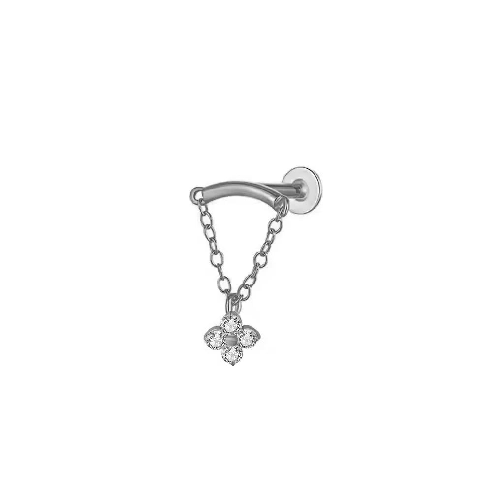 Folina, piercing hidden helix pendentif trèfle en titane ASTM F-136 finition PVD or