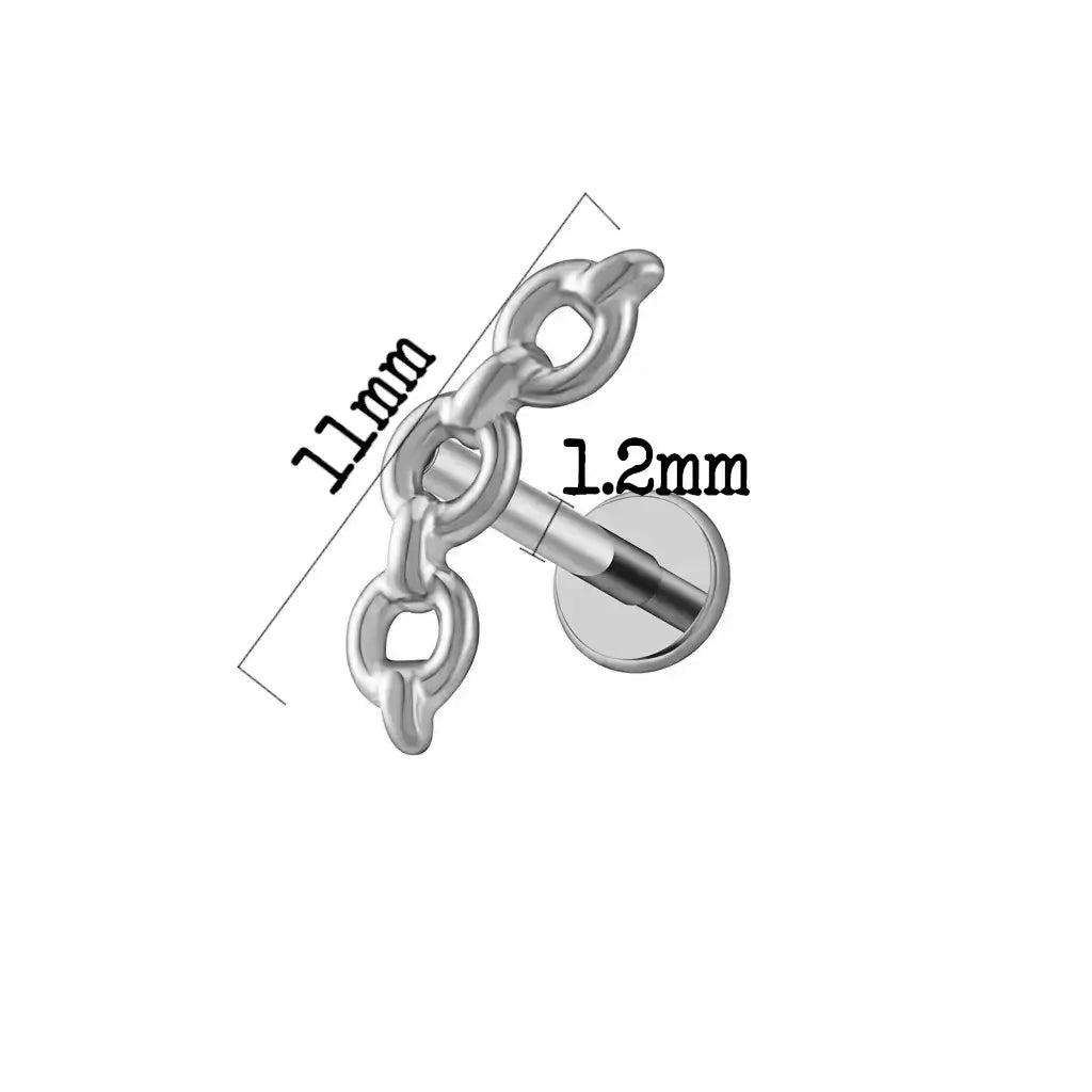 Dimensions du piercing labret en titane avec design de chaîne, finition argentée