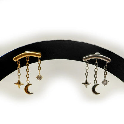 Galaxia, bijoux de piercing hidden helix étoile lune et brillant en titane ASTM F-136, variantes dorée et argentée sur présentoir